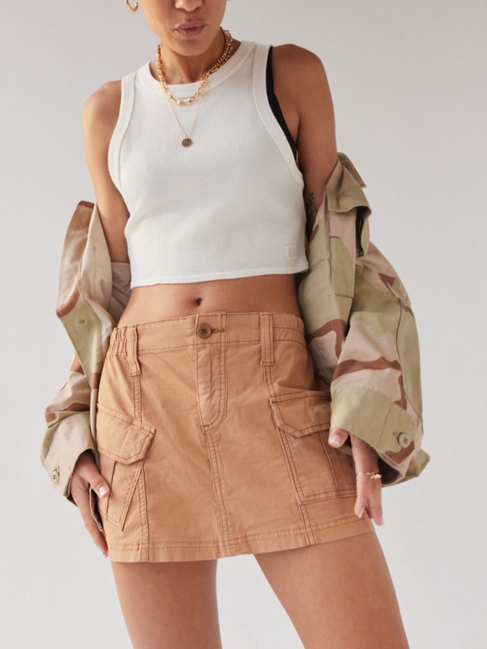 BDG Low rise Cargo Mini Skirt Sz M 90s Urban Outfitters Utility Khaki